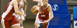 f neli pasheva koszykarka lksu lodz w akcji podczas meczu polskiej ligi koszykowki kobiet.jpg