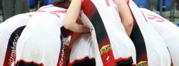 l koszykarki widzewa lodz bezposrednio przed meczem polskiej ligi koszykowki kobiet.jpg