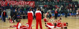 40 koszykarki lksu lodz po meczu z widzewem lodz w polskiej lidze koszykowki kobiet.jpg