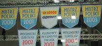 b proporczyki w gdyni koszykowka kobiet mecz euroligi kobiet reszta swiata europa.jpg