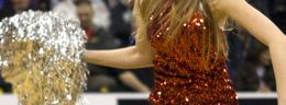 e cheerleaderka w przerwie meczu polskiej ligi koszykowki kobiet wisla can pack krakow matizol lider pruszkow.jpg