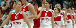 w koszykarki reprezentacji polski po meczu koszykowki kobiet.jpg