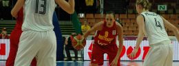 g prowadzaca pilka snezana aleksic koszykarka reprezentacji czarnogory.jpg
