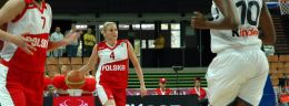 d z pilka katarzyna dzwigalska koszykarka reprezentacji polski koszykarek w meczu koszykowki kobiet z francja.jpg