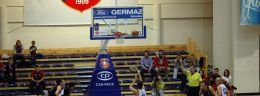m polska liga koszykowki kobiet koszykarka wisly can-pack krakow nicole powell wykonuje rzut wolny.jpg