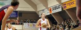 l euroliga kobiet petra ujhelyi wisla can-pack krakow.jpg