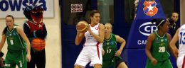 c milka bjelica kontra Laima Rickeviciute w meczu koszykowki kobiet.jpg
