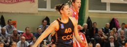 d polska liga koszykowki kobiet megan frazee ccc polkowice i petra ujhelyi wisla can-pack krakow.JPG