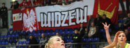 n polska liga koszykowki kobiet w centrum koszykarka widzewa lodz barbara glocka.jpg