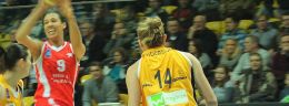 j polska liga koszykowki kobiet lotos gdynia - wisla can-pack krakow.JPG