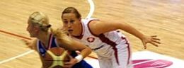 n w akcji magdalena gawronska zawodniczka inea azs poznan_wm (Small).jpg