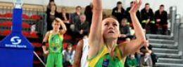 h Małgorzata Chomicka rzut wolny_wm (Small).jpg