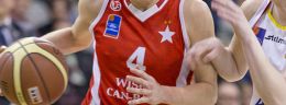 l polska liga koszykowki kobiet anke de mondt wisla can pack krakow i olivia tomialowicz matizol lider pruszkow.jpg