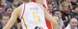 r polska liga koszykowki kobiet ana dabvic wisla can-pack krakow kontra anna pietrzak matizol lider pruszkow.jpg