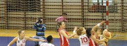 j mecz polskiej ligi koszykowki kobiet Odra Brzeg kontra Wisła Can-Pack Kraków (15).JPG