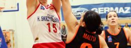e rzuca koszykarka widzewa lodz aleksandra pawlak.jpg