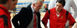 o miodrag gajic trener koszykowki druzyny muksu widzewa lodz koszykowka kobiet.jpg
