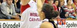 d koszykarki wisly can pack krakow i peczu 2010 w meczu euroligi koszykowka kobiet.JPG